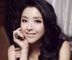 娱乐圈绯闻最多的女星,揭秘绯闻最多的女星背后的故事